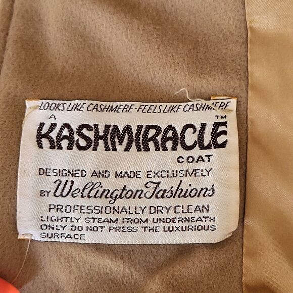 Vintage Kashmiracle Tan Coat Size L/XL Cahmere Like - Picture 10 of 13